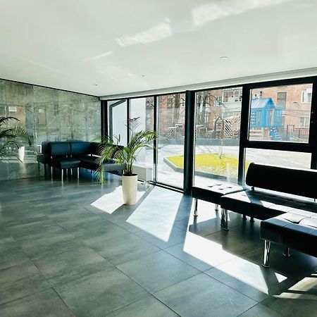 Designer Apartments In The City Center Rivne Eksteriør bilde