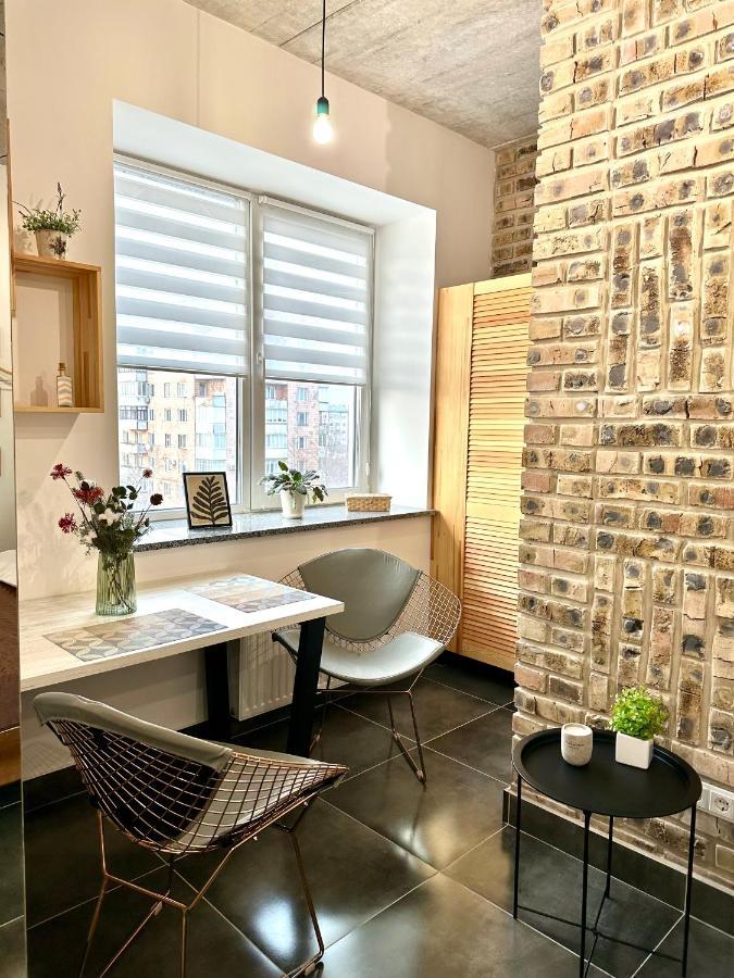 Designer Apartments In The City Center Rivne Eksteriør bilde